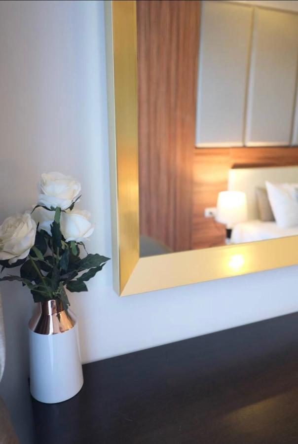 The Astra,City Center,Best View,Big Room,5Mins,Night Market Чиангмай Екстериор снимка